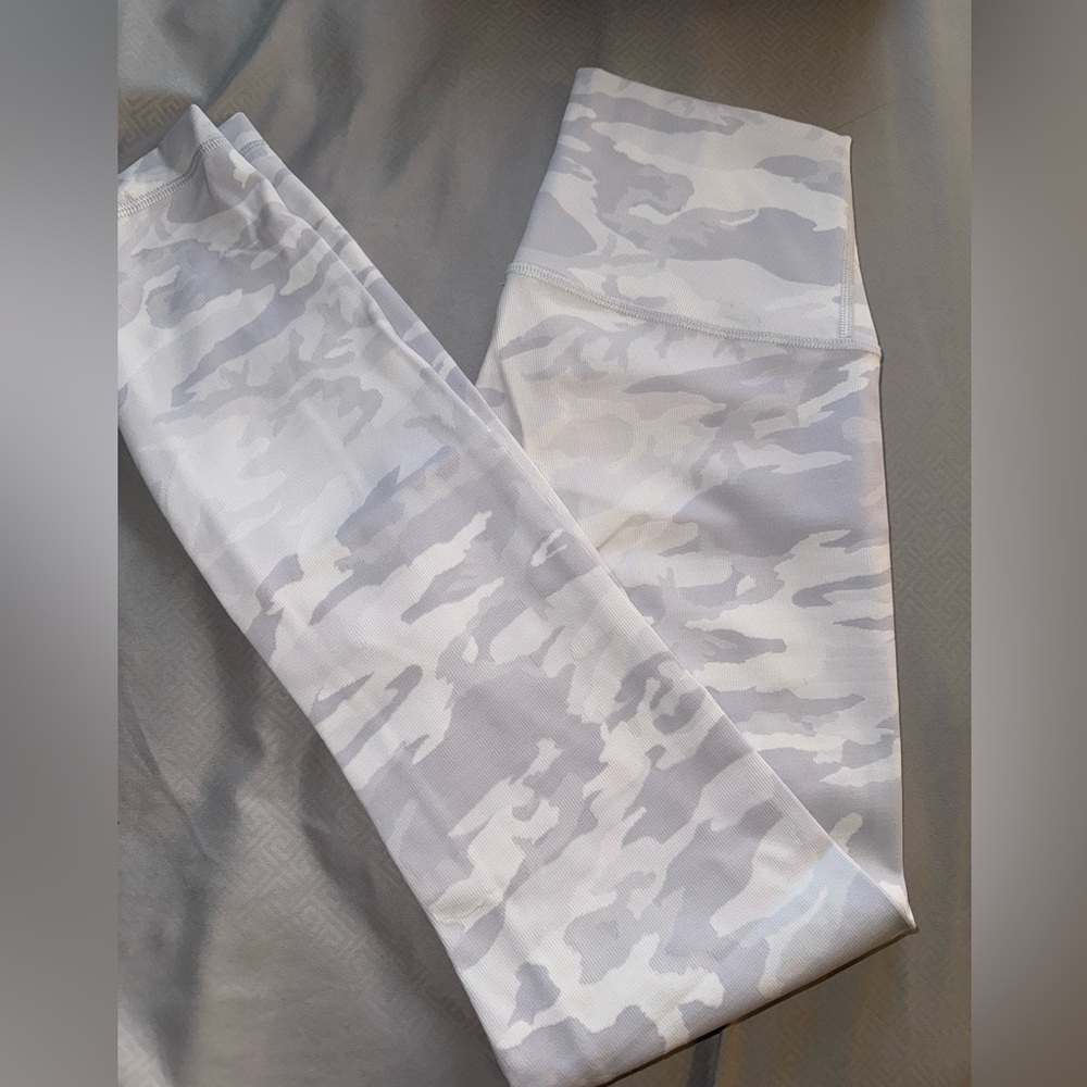 Lululemon Wunder Under Leggings White Camo